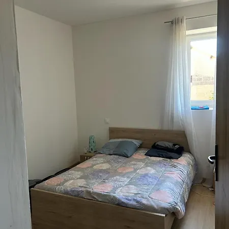 Prázdninový dům Maison Familliale Entre Calme Et Grand Jardin